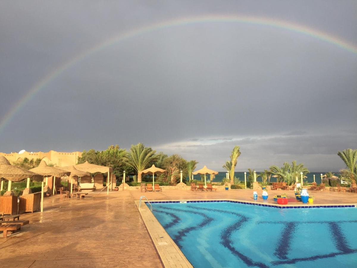 Fanar Hotel Ain Suchna Exterior foto