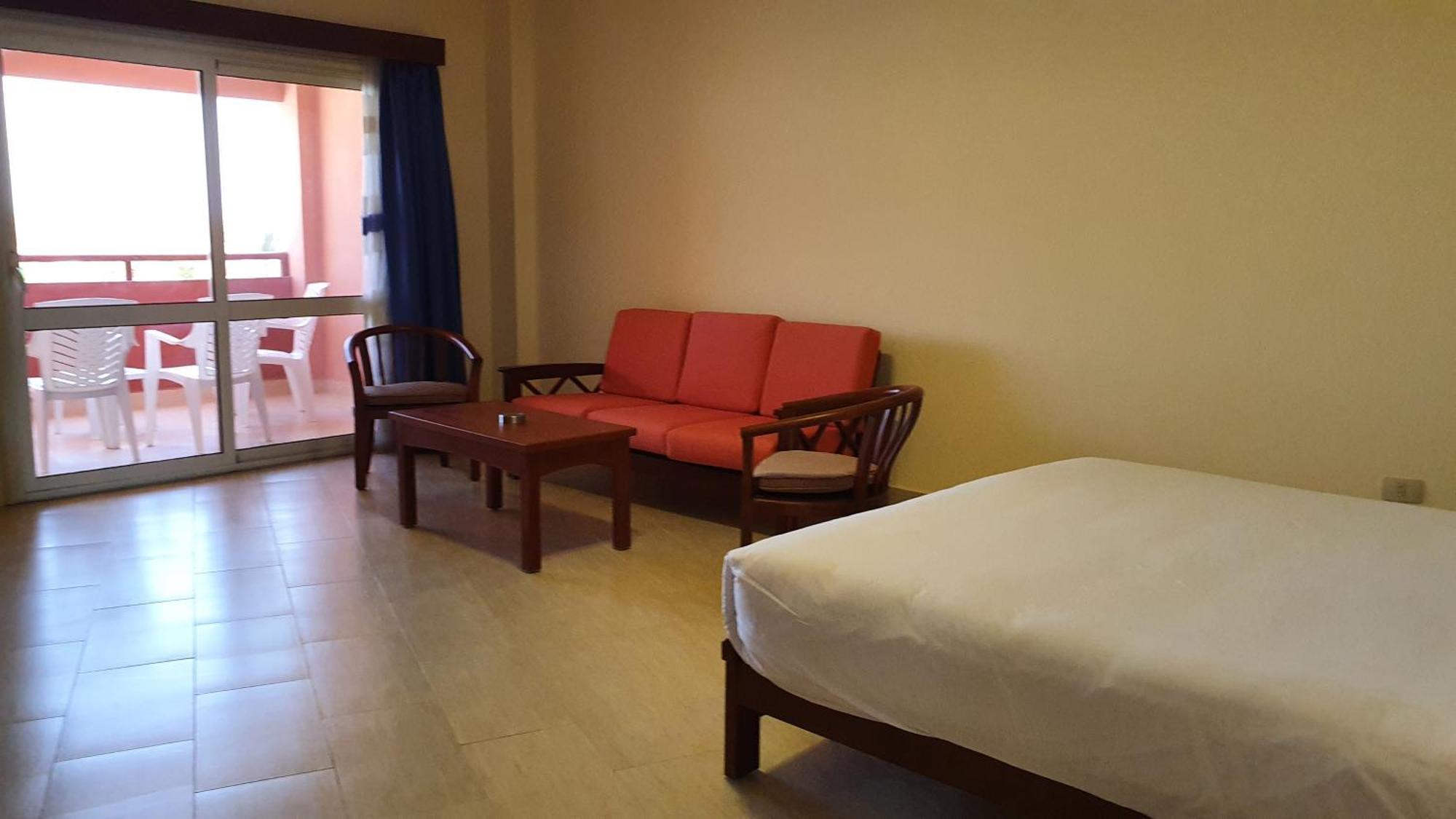 Fanar Hotel Ain Suchna Zimmer foto
