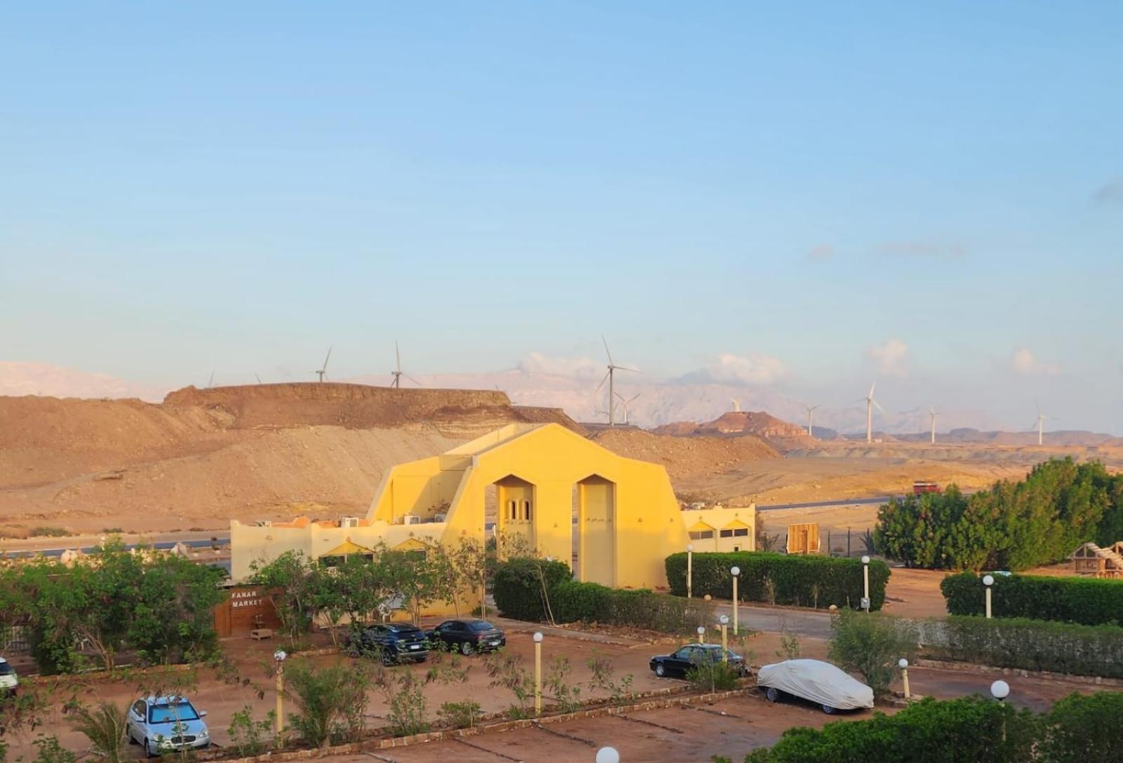 Fanar Hotel Ain Suchna Exterior foto